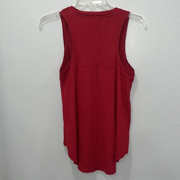Z Supply Sleeveless Top Red Solid V-
Neck Top XS - Picture 4 of 5